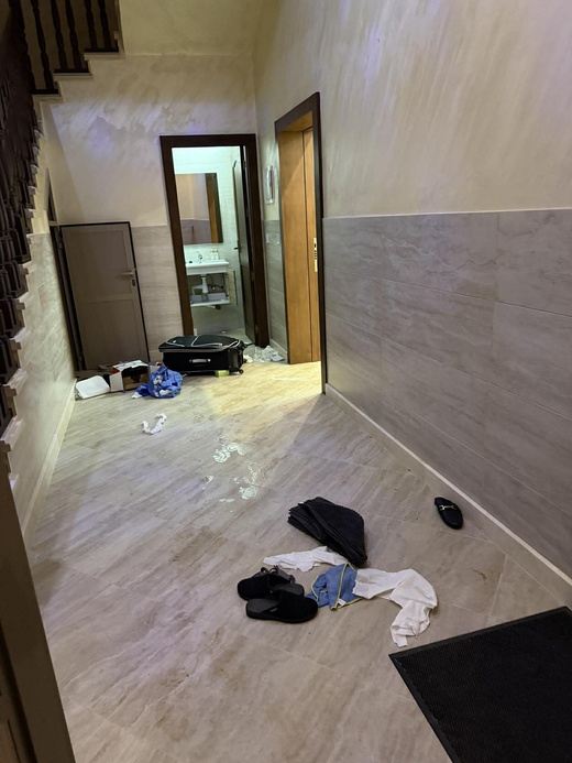 توقيف ثلاثيني من ذوي السوابق بعد سرقات استهدفت منازل الجالية بحي عاريض توقيف ثلاثيني من ذوي السوابق بعد سرقات استهدفت منازل الجالية بحي عاريض